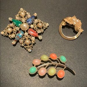 THREE Vintage Sarah Coventry Brooches/Pins